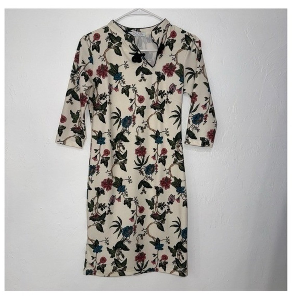 CKLASS Cream Floral Mandarin Collar Frog Button Sheath Dress 3/4 Sleeve - Picture 2 of 8